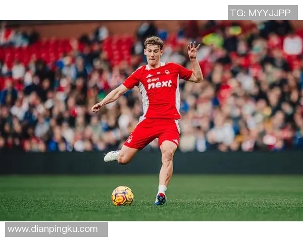 西汉姆联的崛起与挑战：从保级队到英超竞争者的蜕变历程